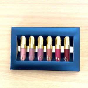 Matte liquid lipstick